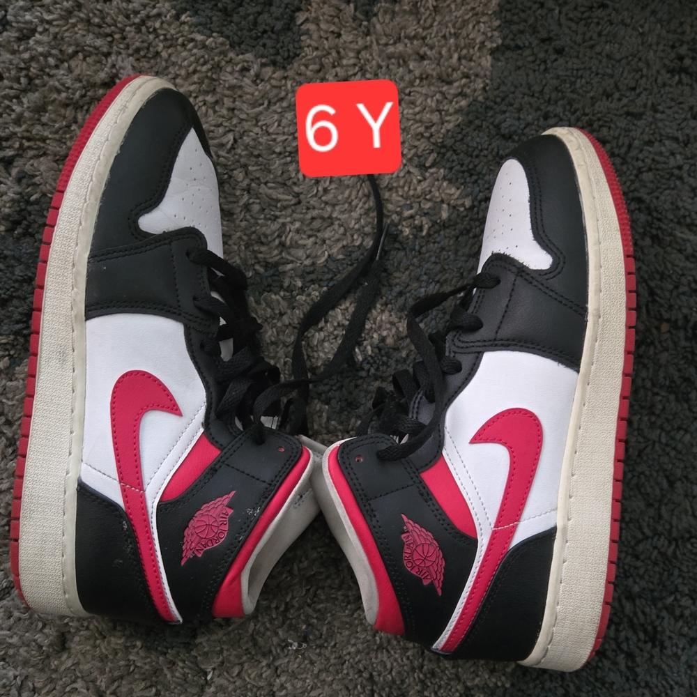 Very BERRY Jordan 1 MIDS